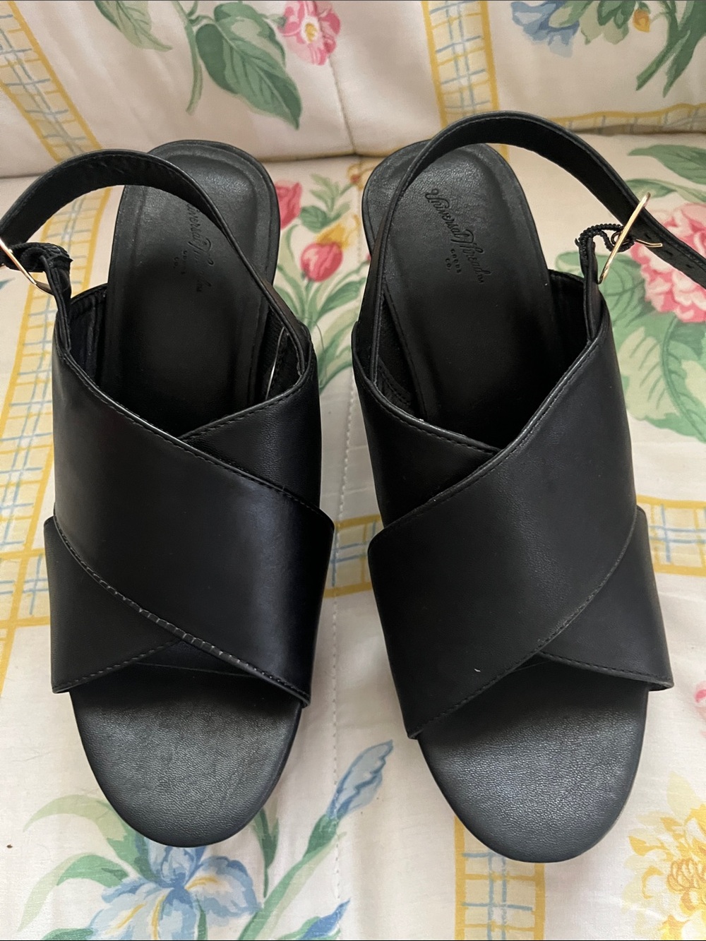 Women’s Black Leather Crisscross Slingback Sandals